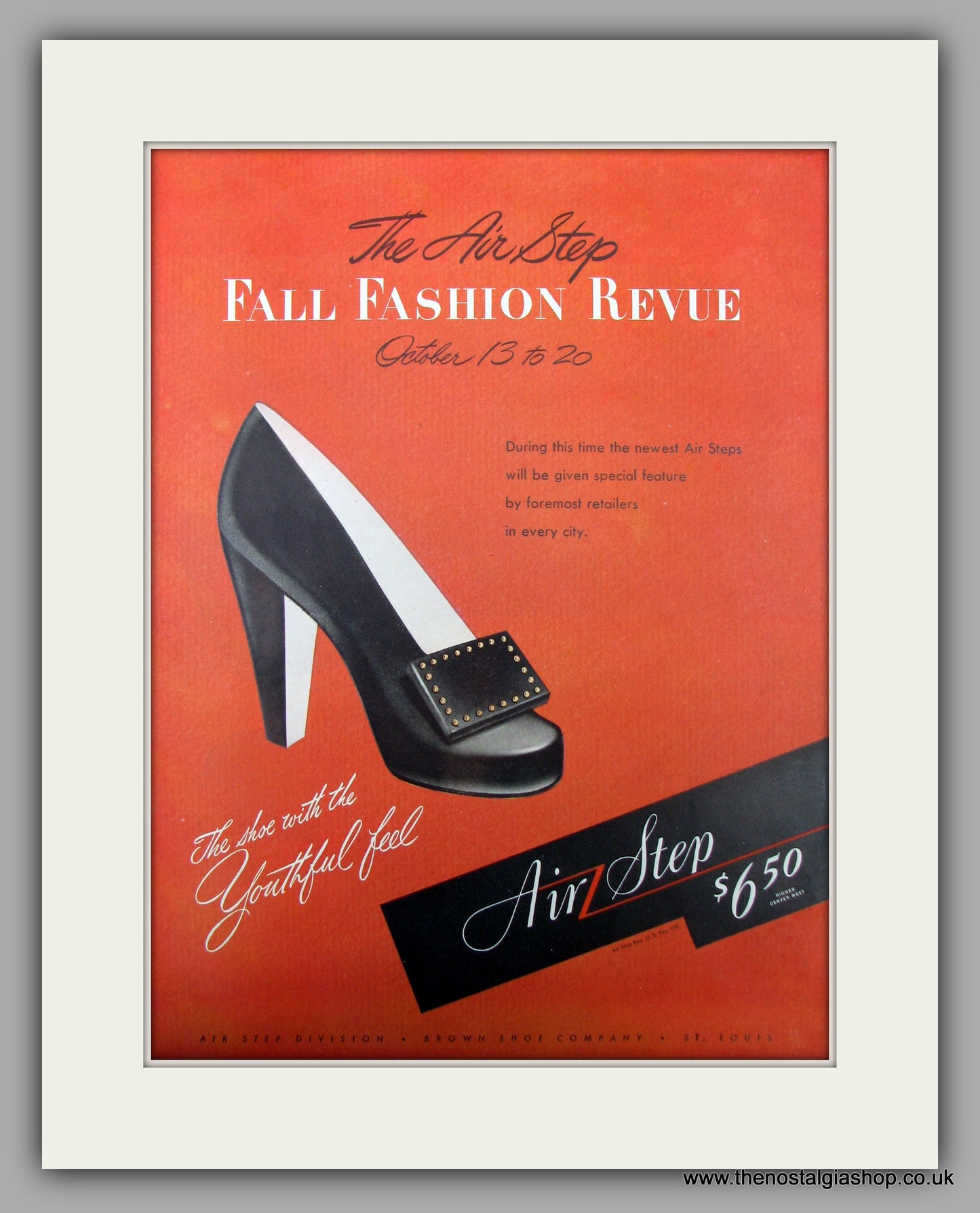 Air Step Shoes.  Original advert 1945 (ref AD10089)