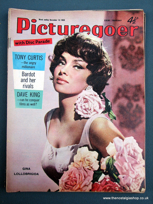 Gina Lollobrigida. Picturegoer Magazine. Nov 1959. (M219)