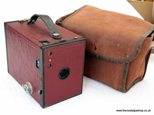 Kodak No.2 Brownie Camera. Red Model F No 120. 1920s (ref nos059)
