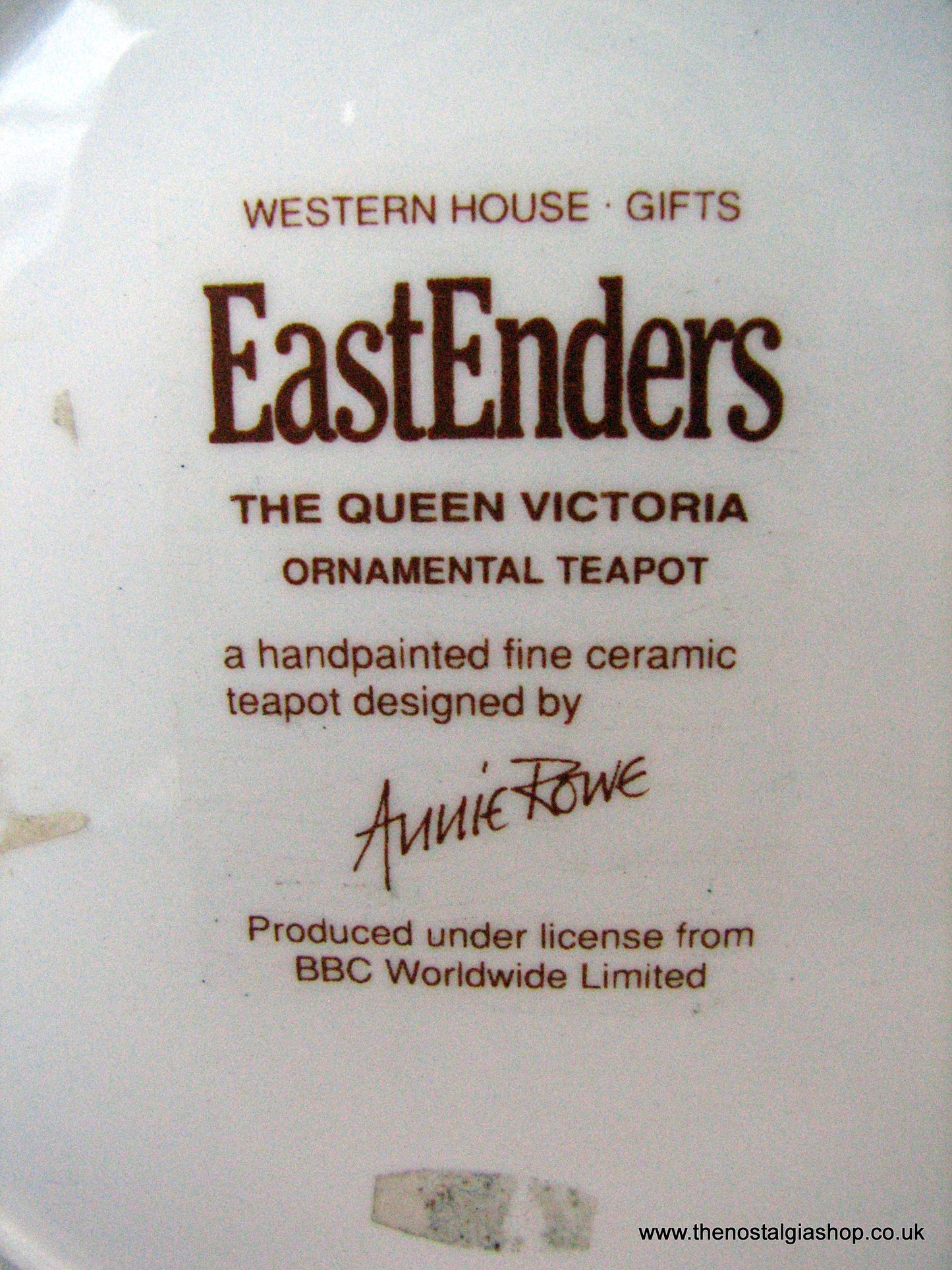 Eastenders, Queen Victoria Teapot by Annie Rowe. (ref nos076)