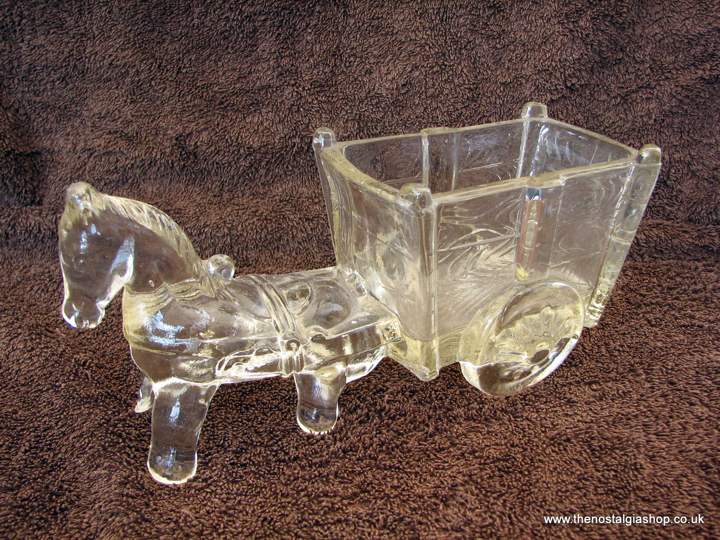 Horse and Cart, Heavy Glass (ref nos001)