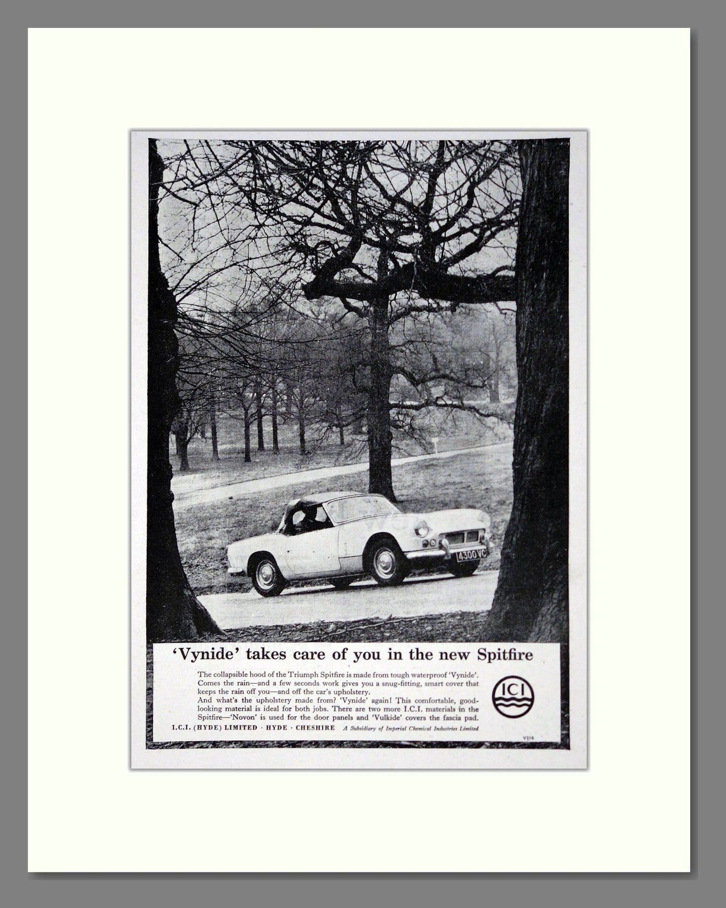 Triumph - Spitfire. Vintage Advert 1963 (ref AD61494)