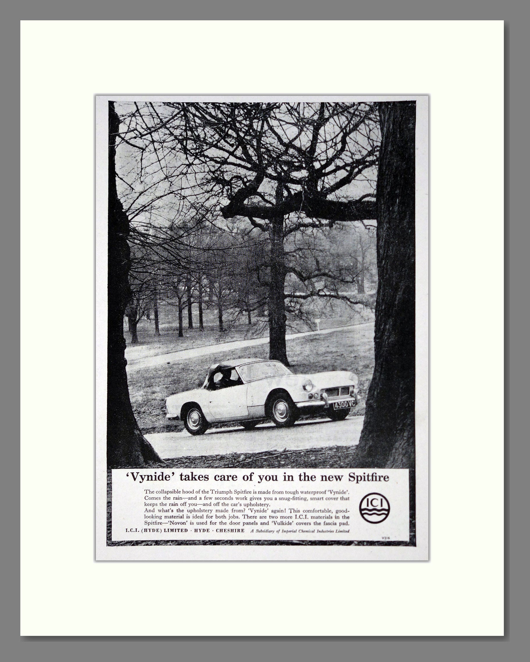 Triumph - Spitfire. Vintage Advert 1963 (ref AD61494)