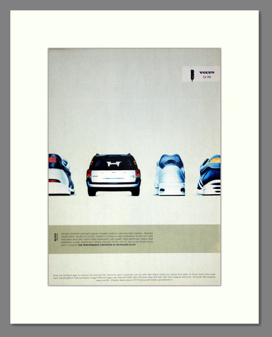Volvo - V70 T5. Vintage Advert 2002 (ref AD62027)